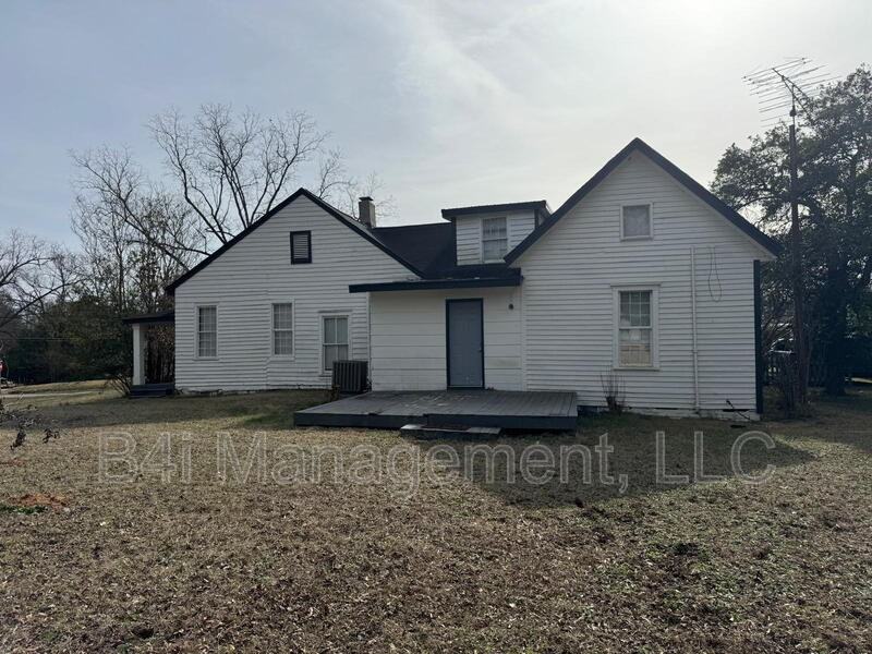 306 Veazey St - Photo 5 of 21