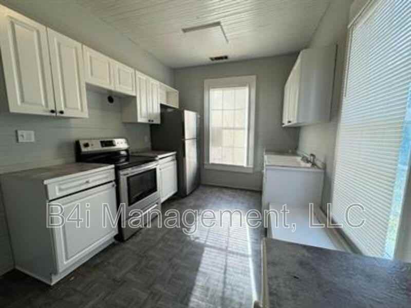 306 Veazey St - Photo 7 of 21
