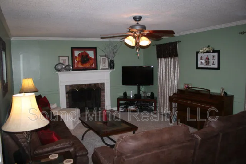 1617 Burnt Mill Rd - Photo 2 of 5