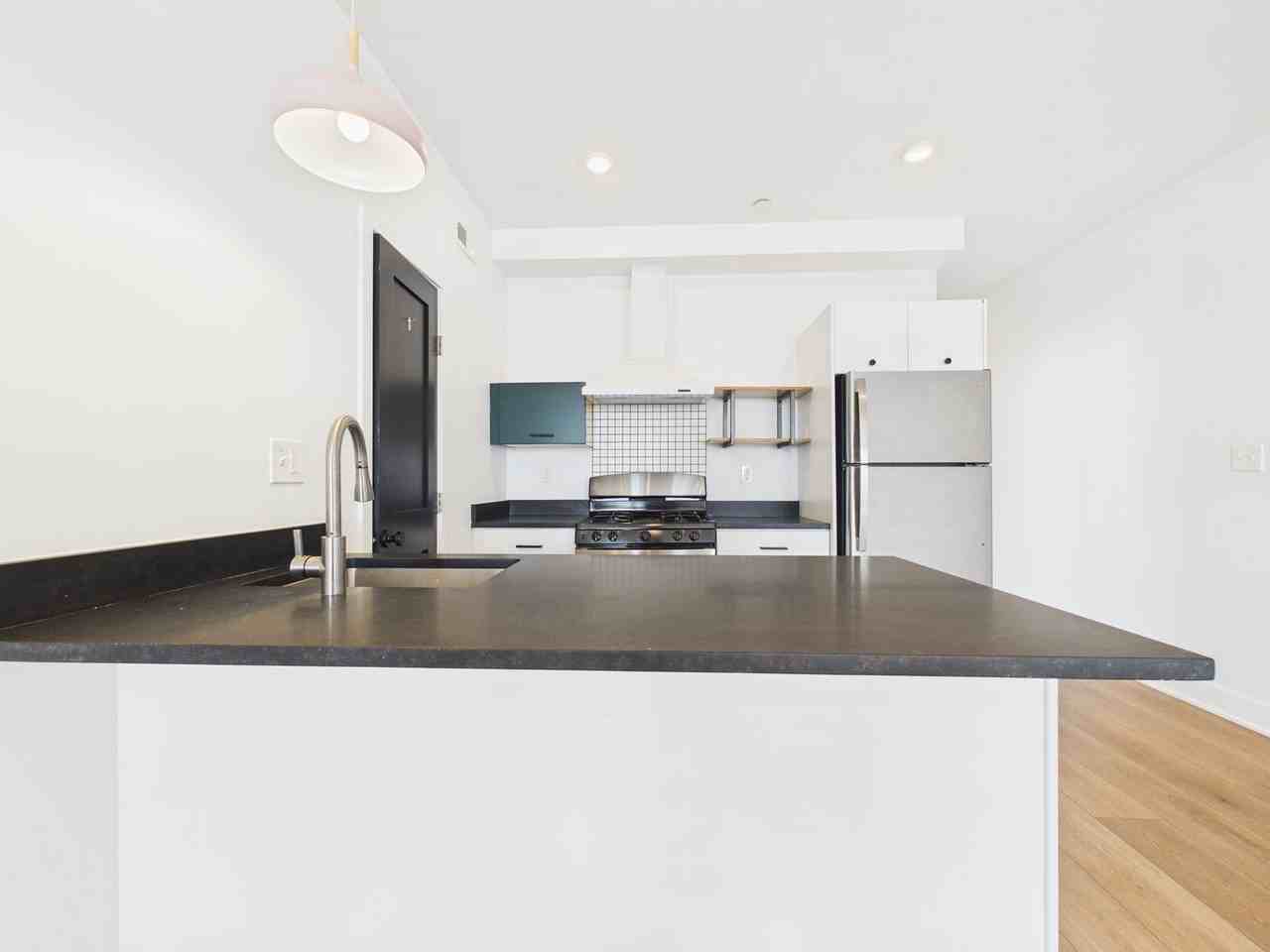 3148 Richmond St #9 - Photo 3 of 14