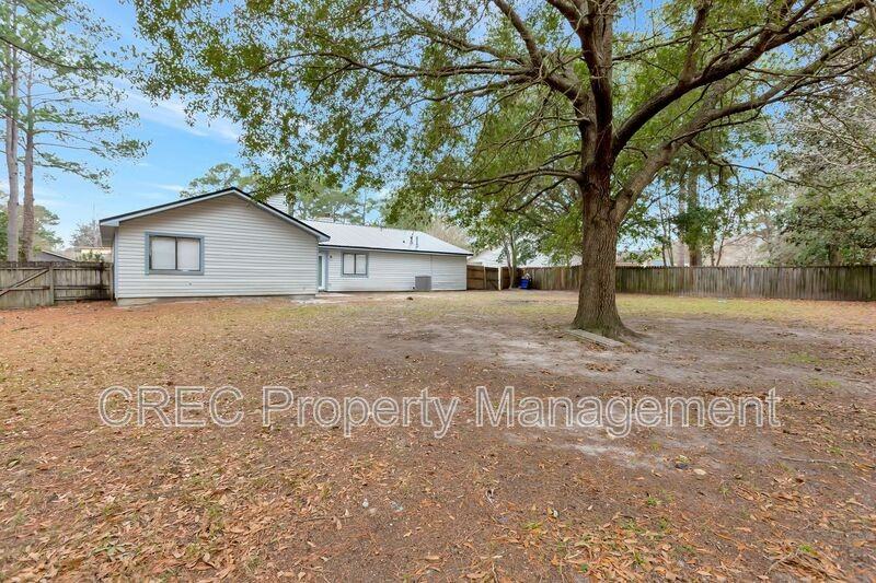 213 Sagebrush Ln - Photo 7 of 29