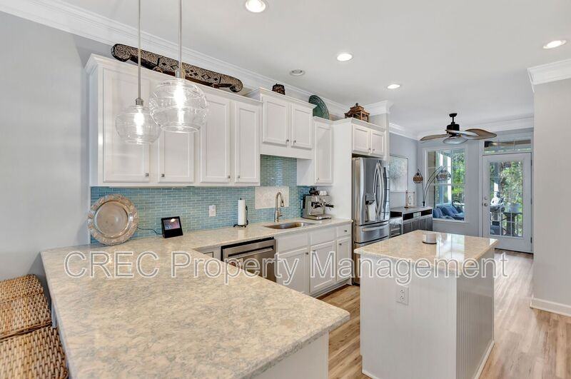 147 Palm Cove Way - Photo 7 of 39