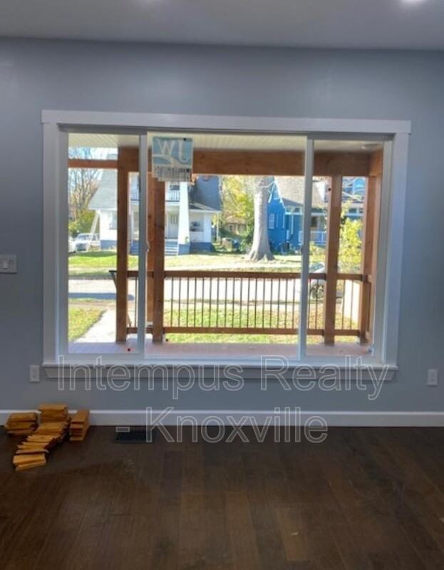 2308 E 5th Ave - Photo 3 of 44