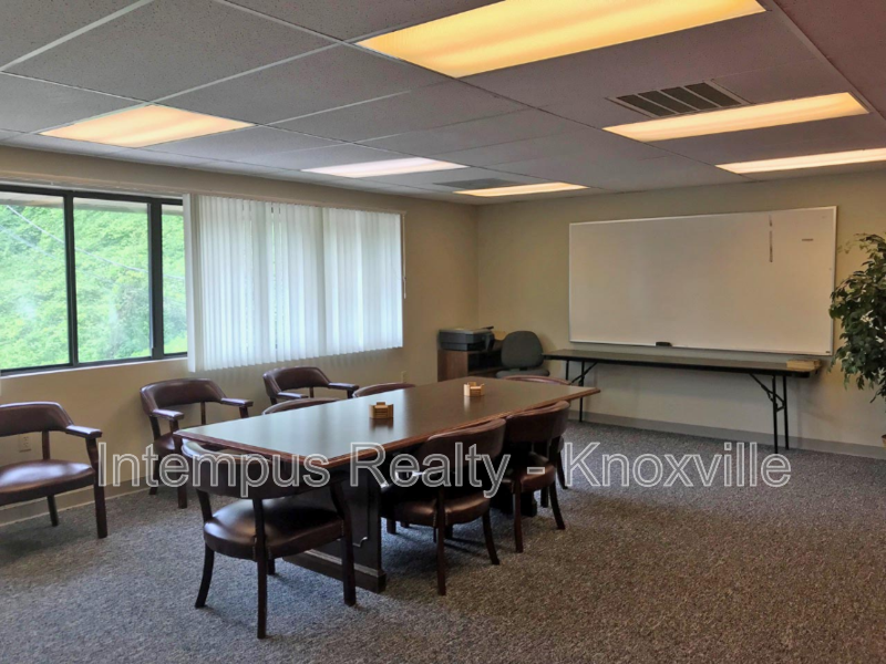 6515 Clinton Hwy - Photo 3 of 4