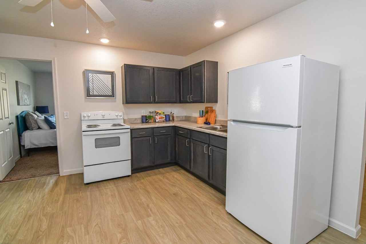 Kate's Landing - Photo 6 of 50