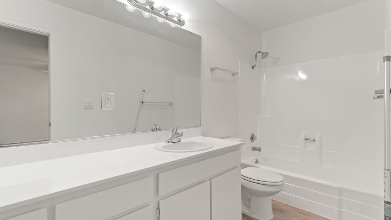 4841 Parks Ave - Photo 7 of 12