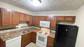 featured image of 1929 Peabody Ln