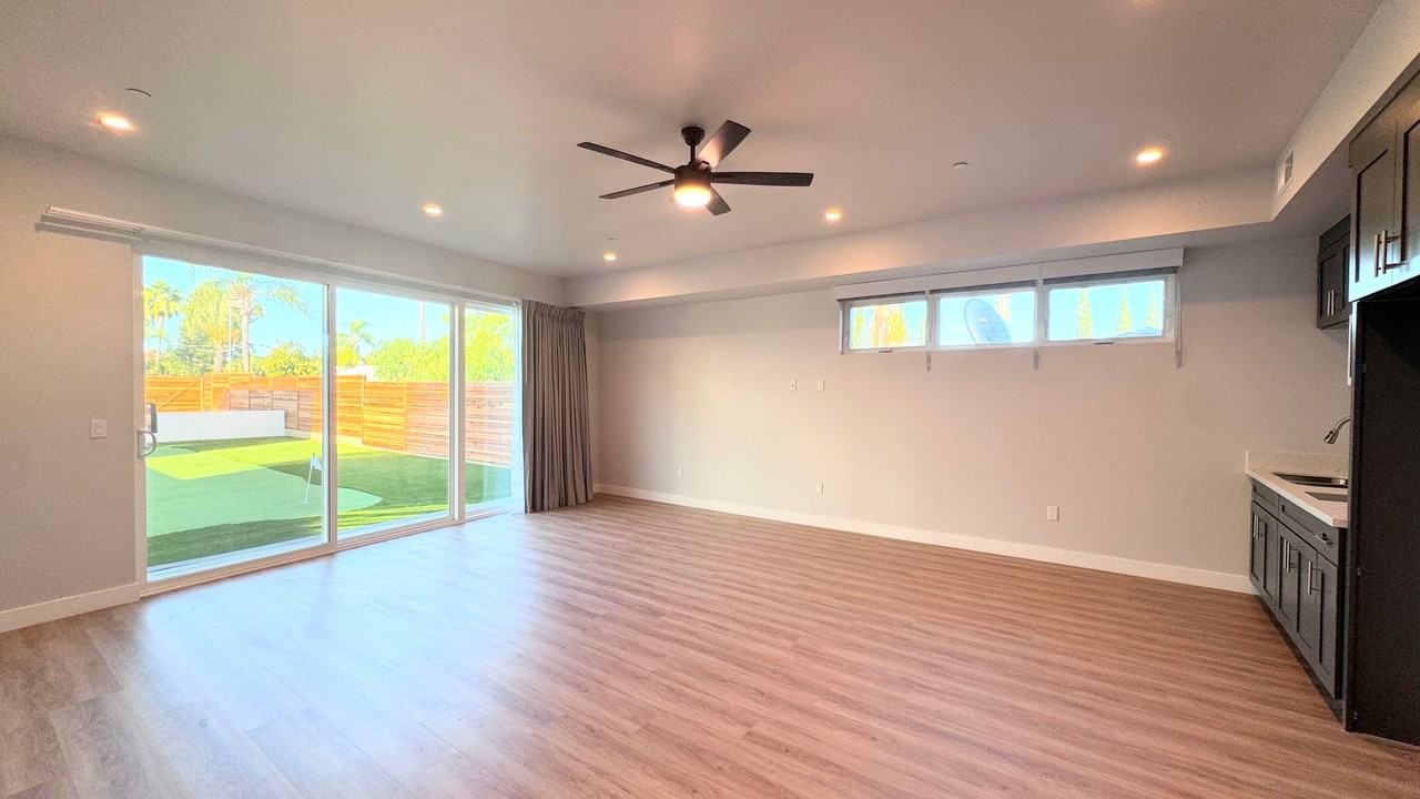 139-41 Almond St. - Photo 3 of 25