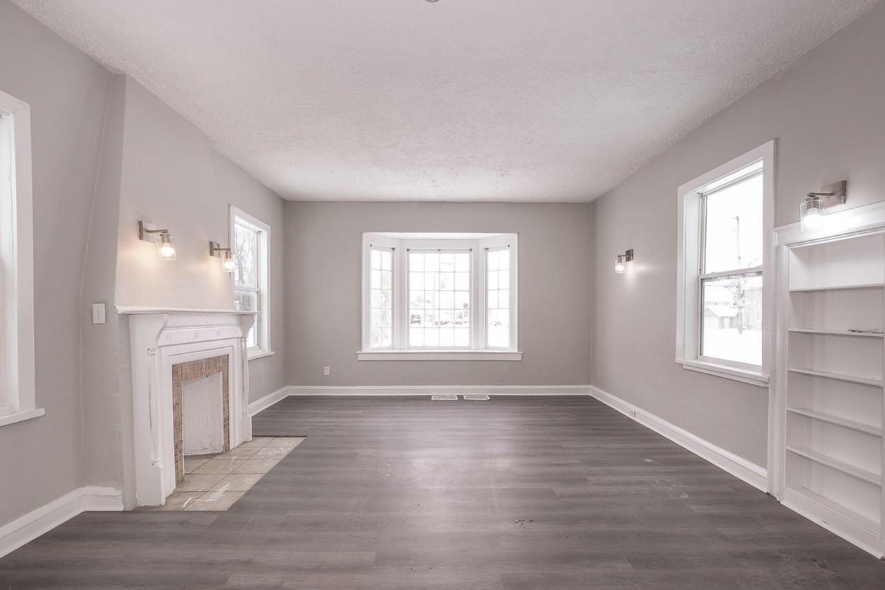 14117 Cranwood Park Blvd - Photo 4 of 21