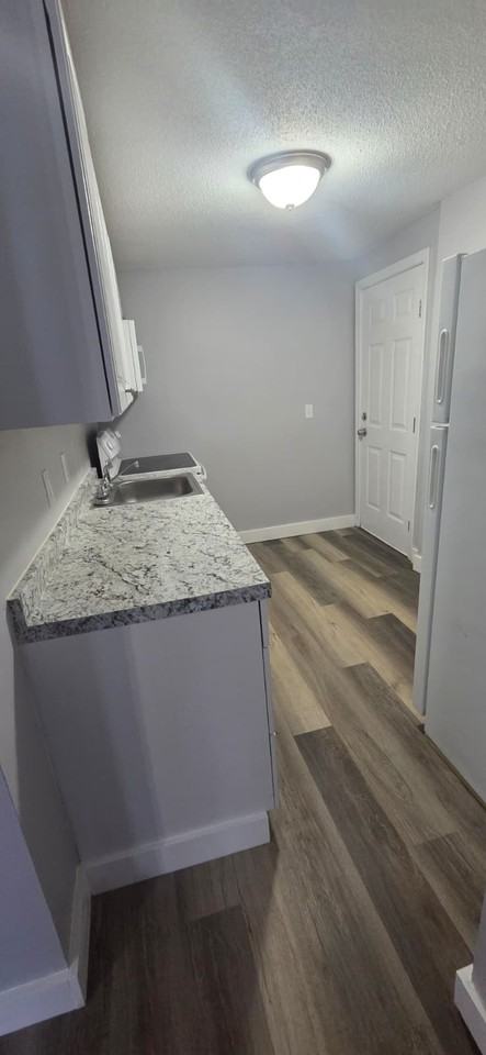 175 Fifth St - Photo 2 of 10