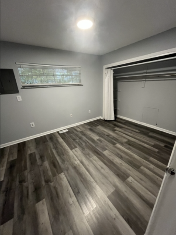 27 Gunckel Avenue - Photo 5 of 9