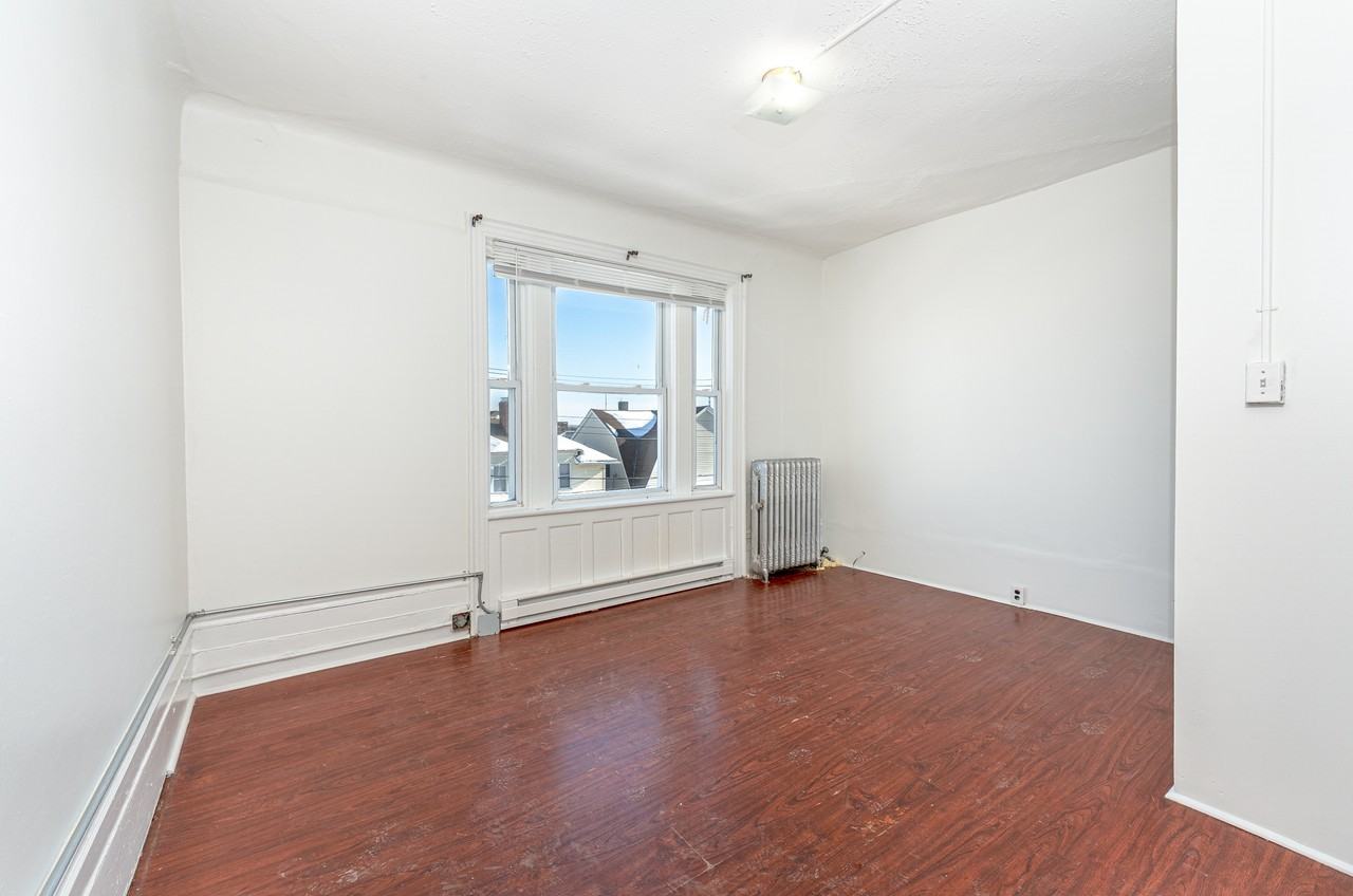 35 Butler Avenue - Photo 2 of 19