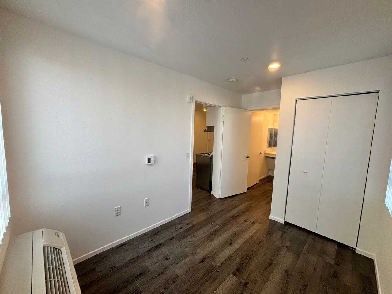 4238 S. Western Ave. - Photo 4 of 8