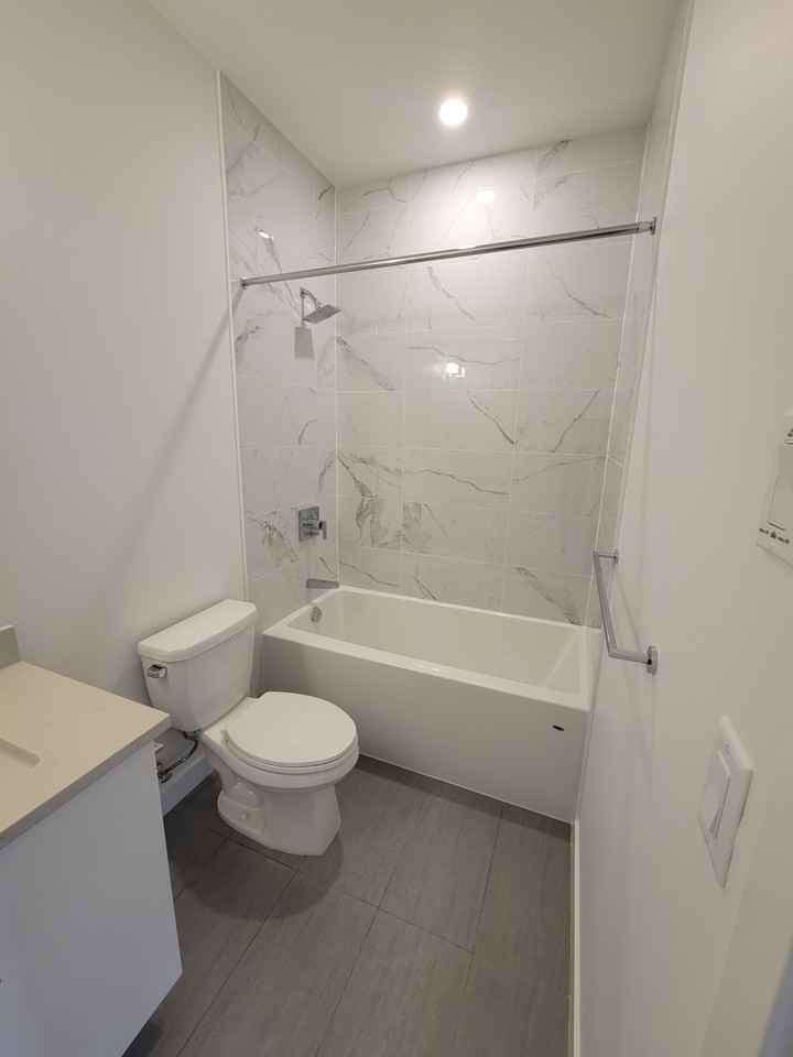 20362 72B Avenue #103 - Photo 7 of 12