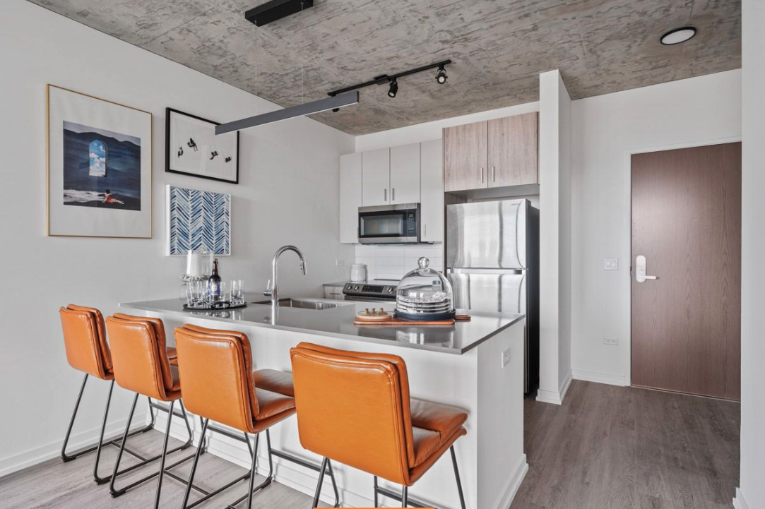 808 North Cleveland Avenue #2001 - Photo 5 of 16