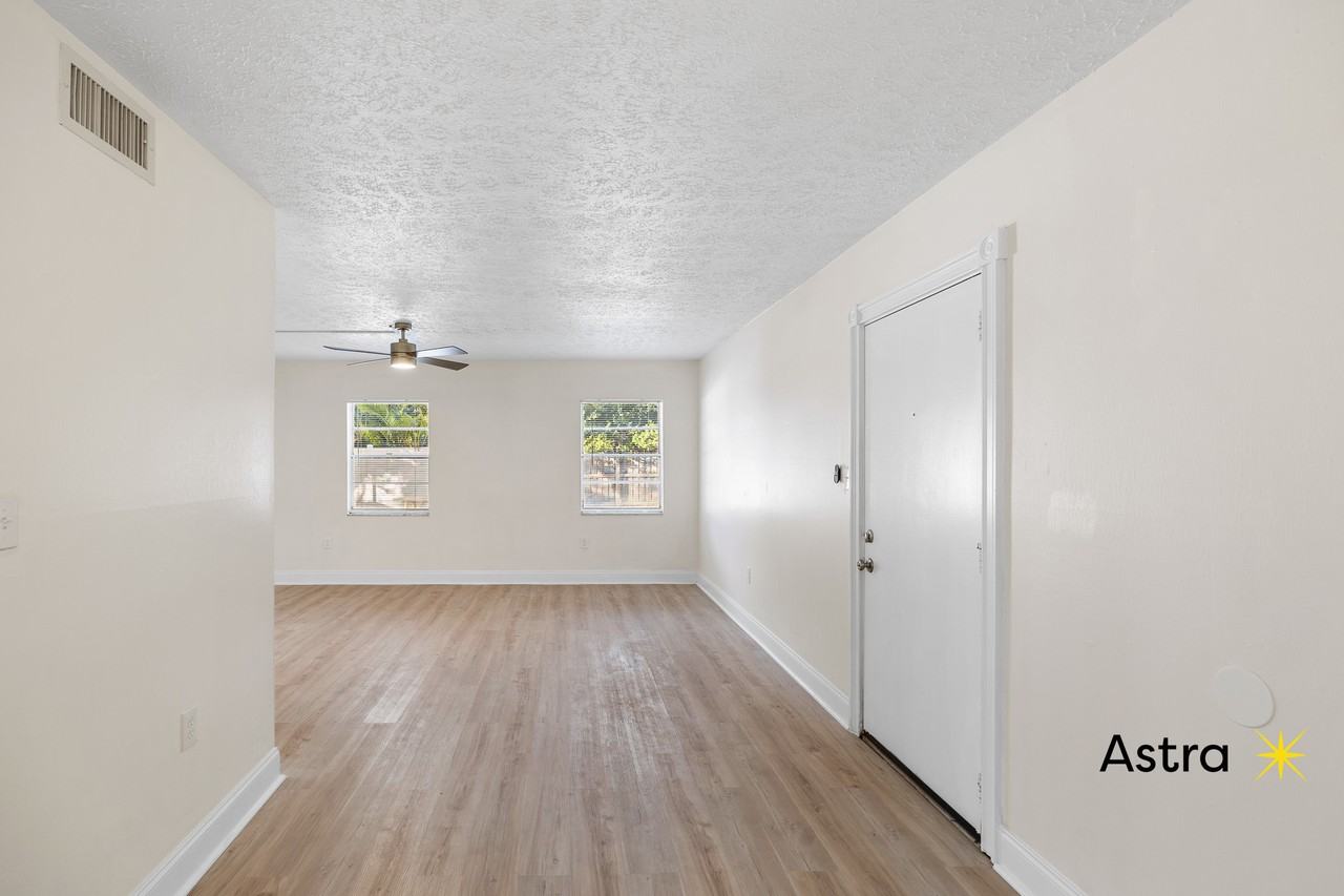 3111 West Horatio Street - Photo 6 of 13