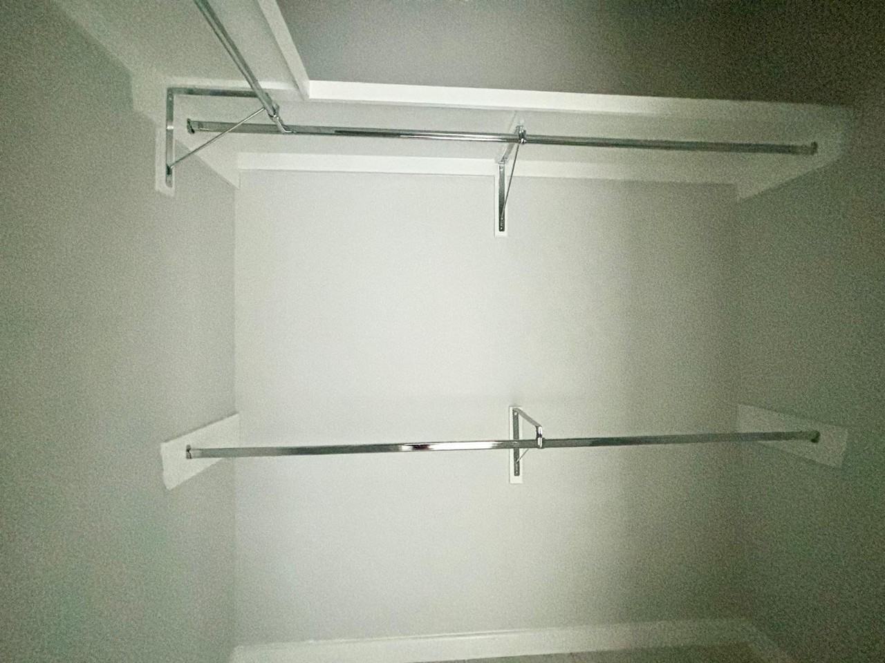 1503 West Saint Francis Avenue - Photo 3 of 10