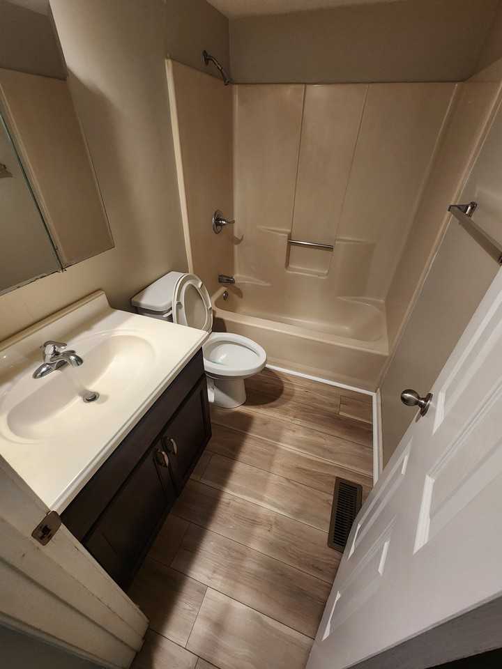 Evergreen Ridge Apartments - Photo 5 of 31