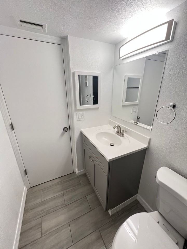 Park 62 Apartments - Photo 4 of 23