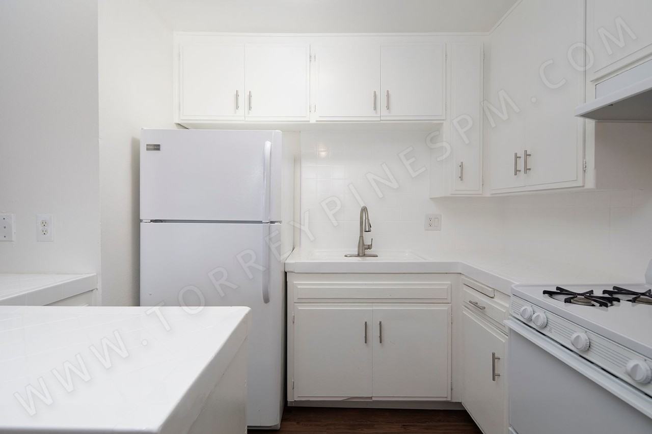 4585 Felton St - Photo 6 of 13