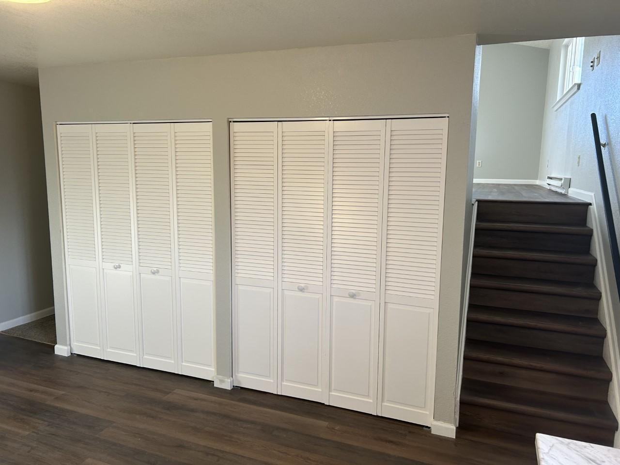 2528 Busch Ave #B - Photo 3 of 15