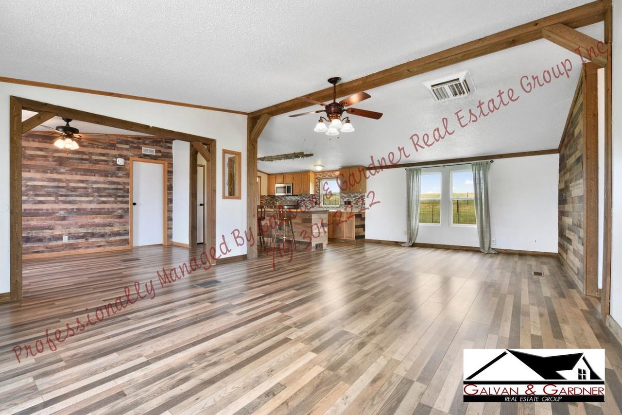 19250 Ramrod Dr - Photo 2 of 26