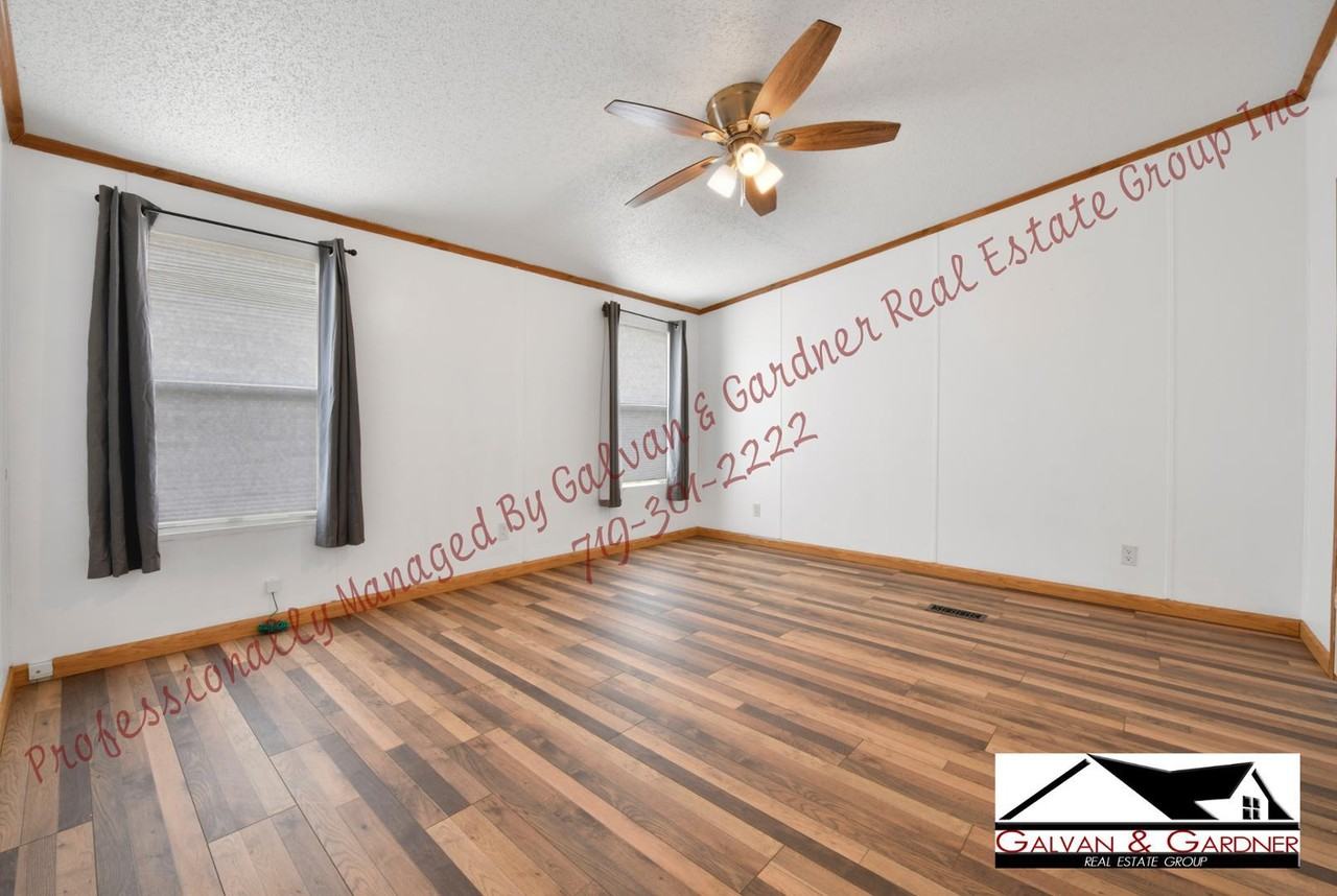 19250 Ramrod Dr - Photo 4 of 26