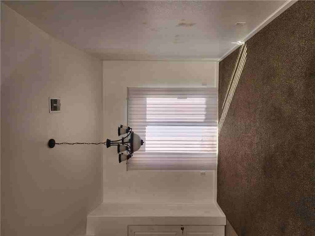 2411 Stonebridge Dr - Photo 3 of 7