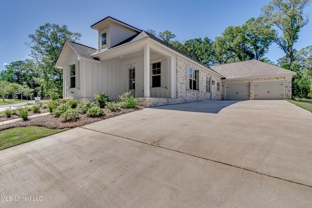 309 Celadon Way - Photo 3 of 50