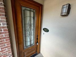 featured image of 2556 Marcia Ct