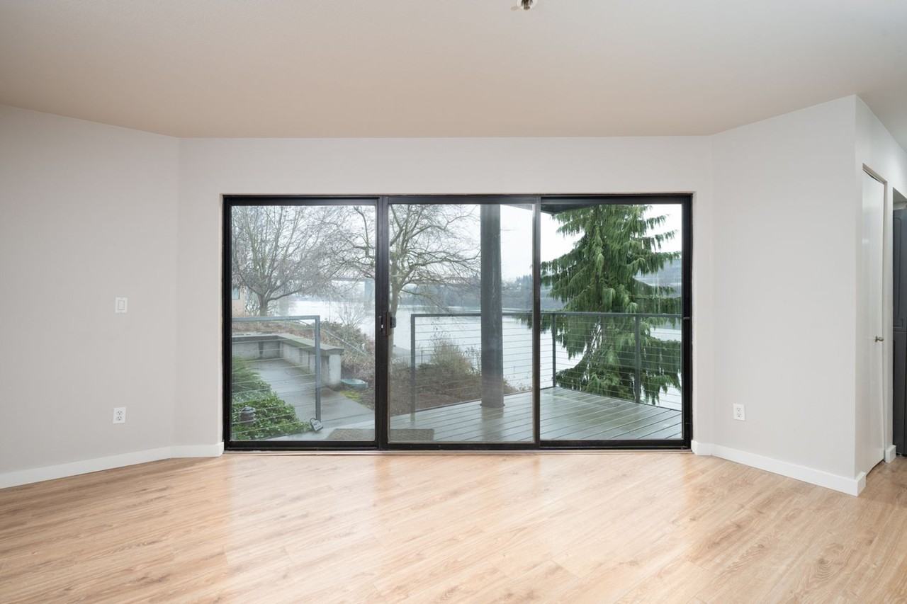 720 Nw Naito Pkwy - Photo 7 of 33