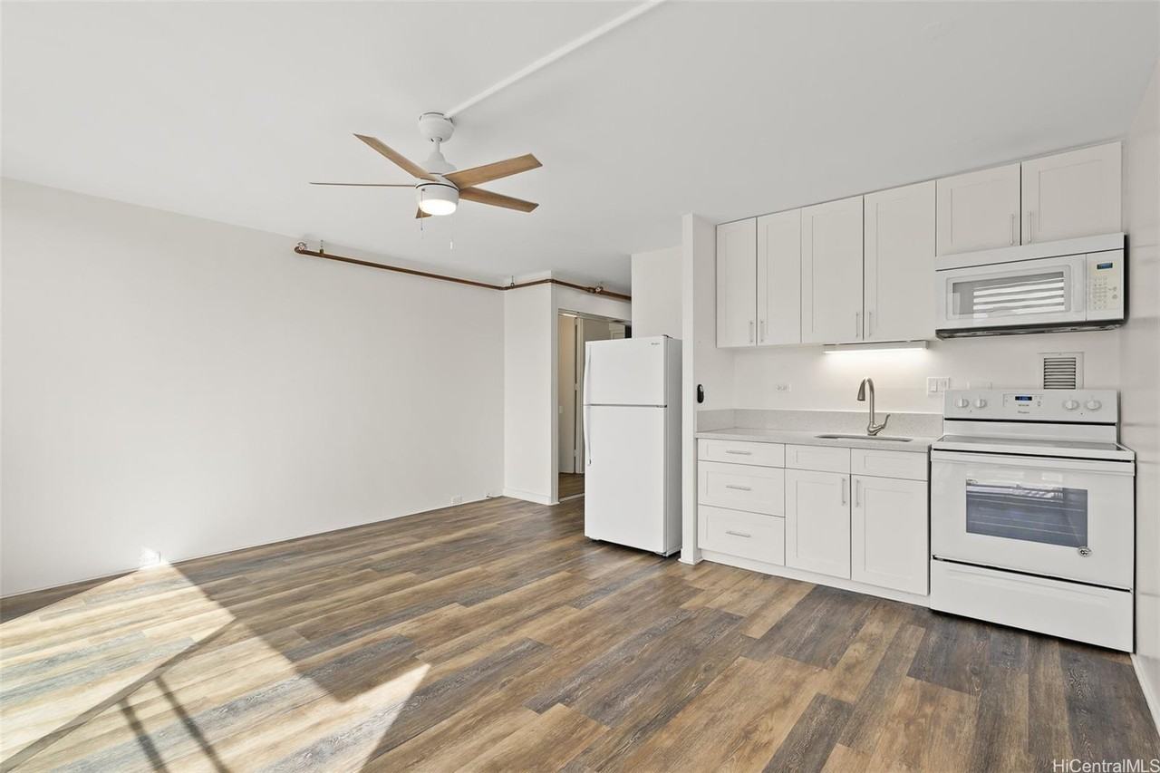 1650 Kanunu St #1213