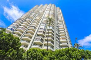 featured image of 2600 Pualani Way #504
