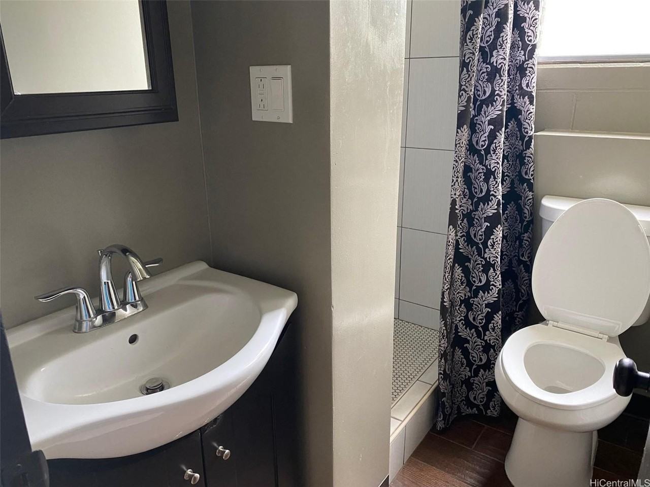 1743 Huli St #6 - Photo 7 of 16