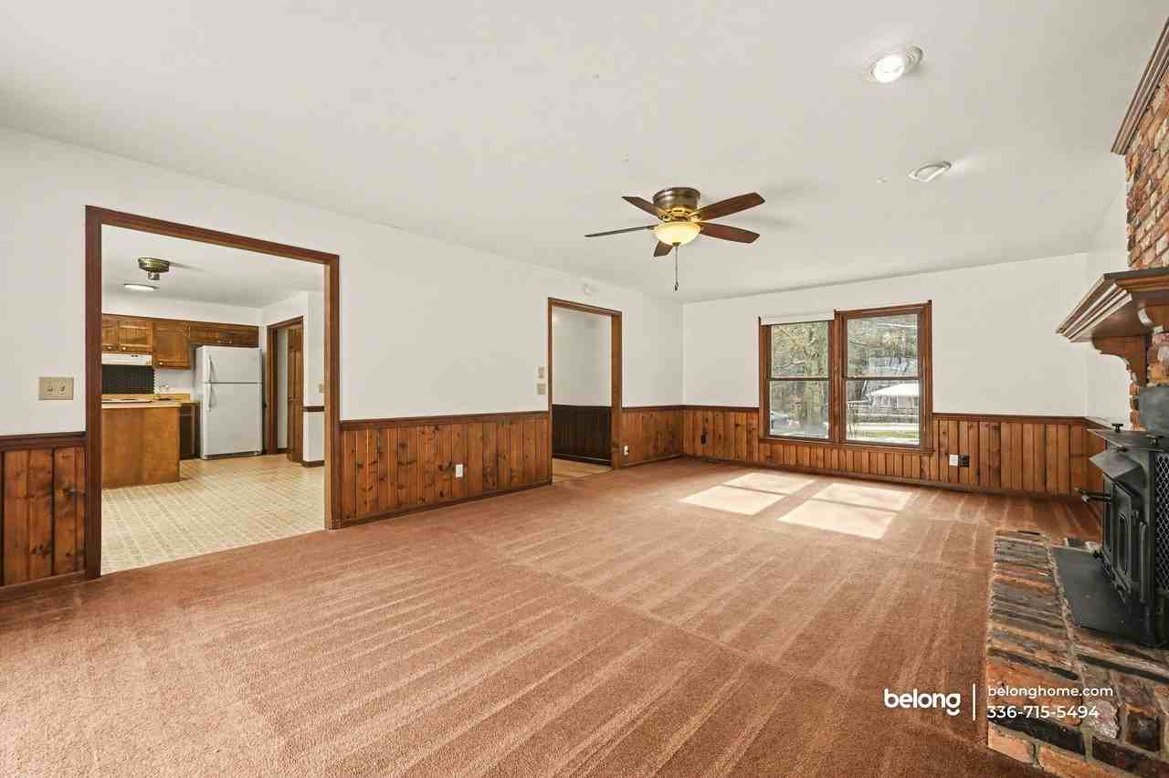 11209 Crestmont Dr - Photo 7 of 22