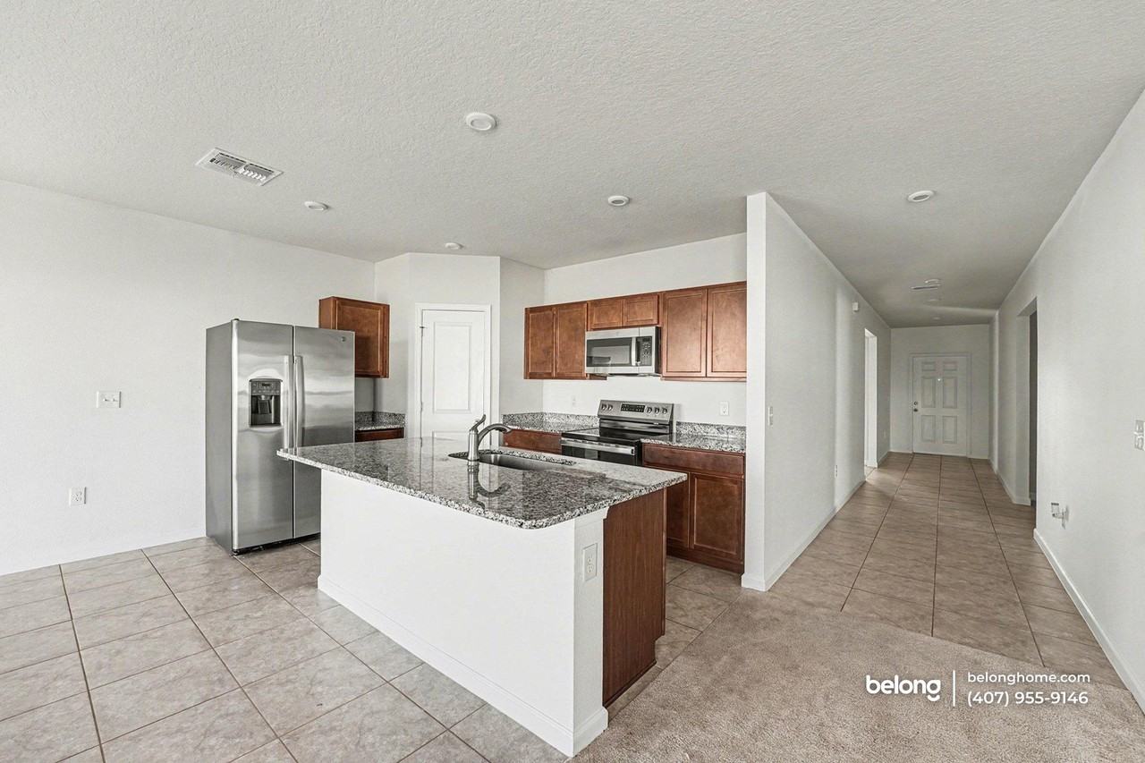 1642 Laia Rd - Photo 6 of 16