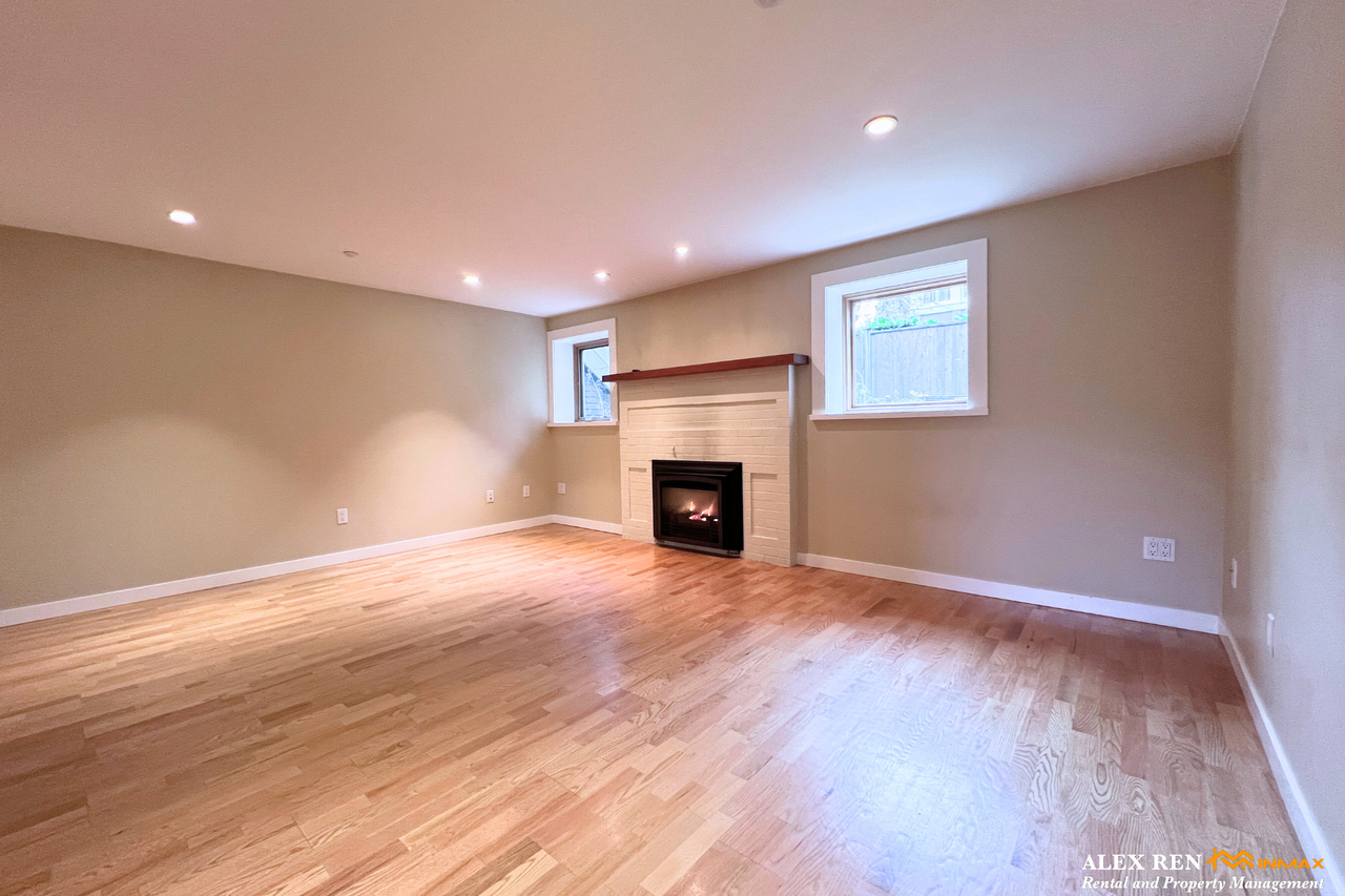 Carnarvon Street - Photo 3 of 12