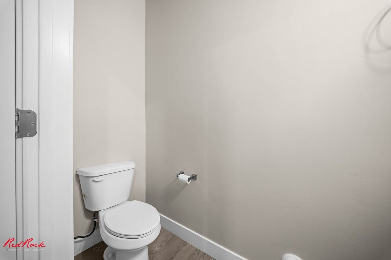 3067 N 175 E - Photo 5 of 34