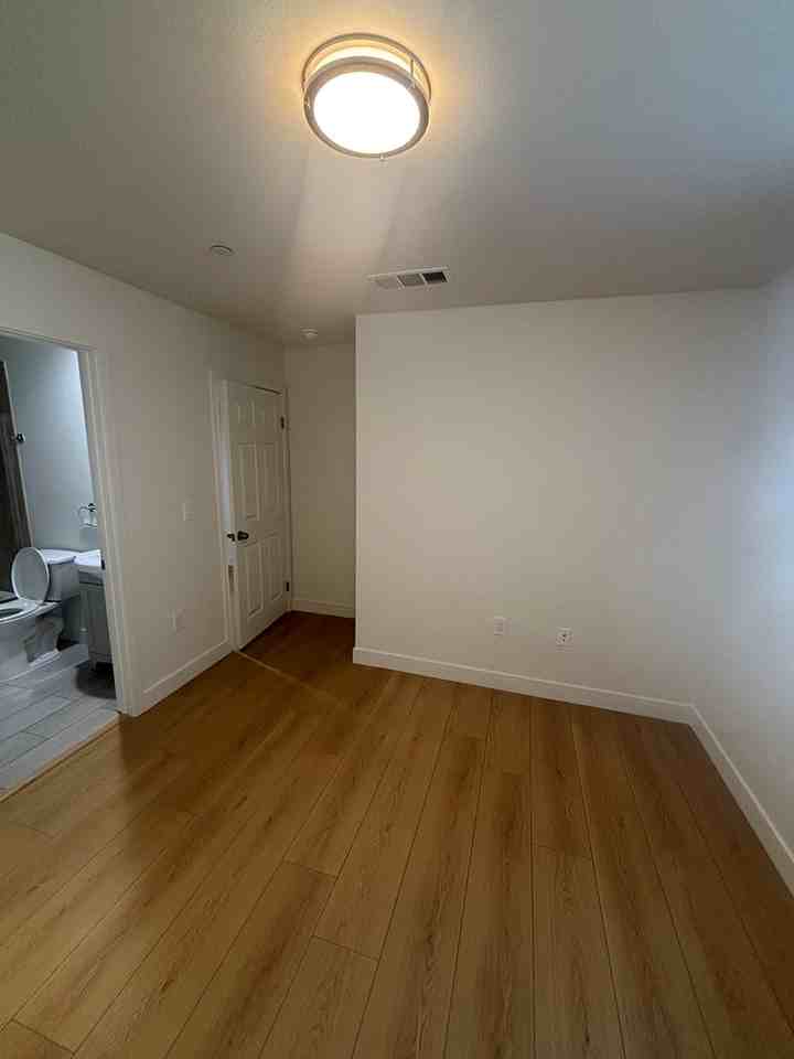 4327 Honduras Street - Photo 4 of 23