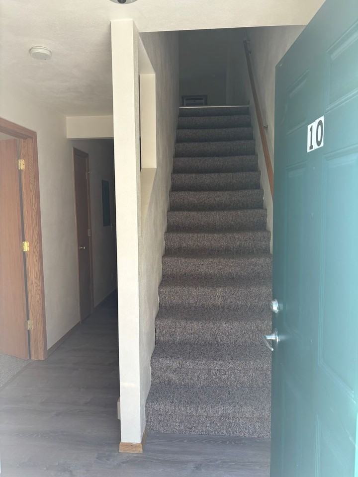 Deerfield Townhomes - Photo 3 of 16