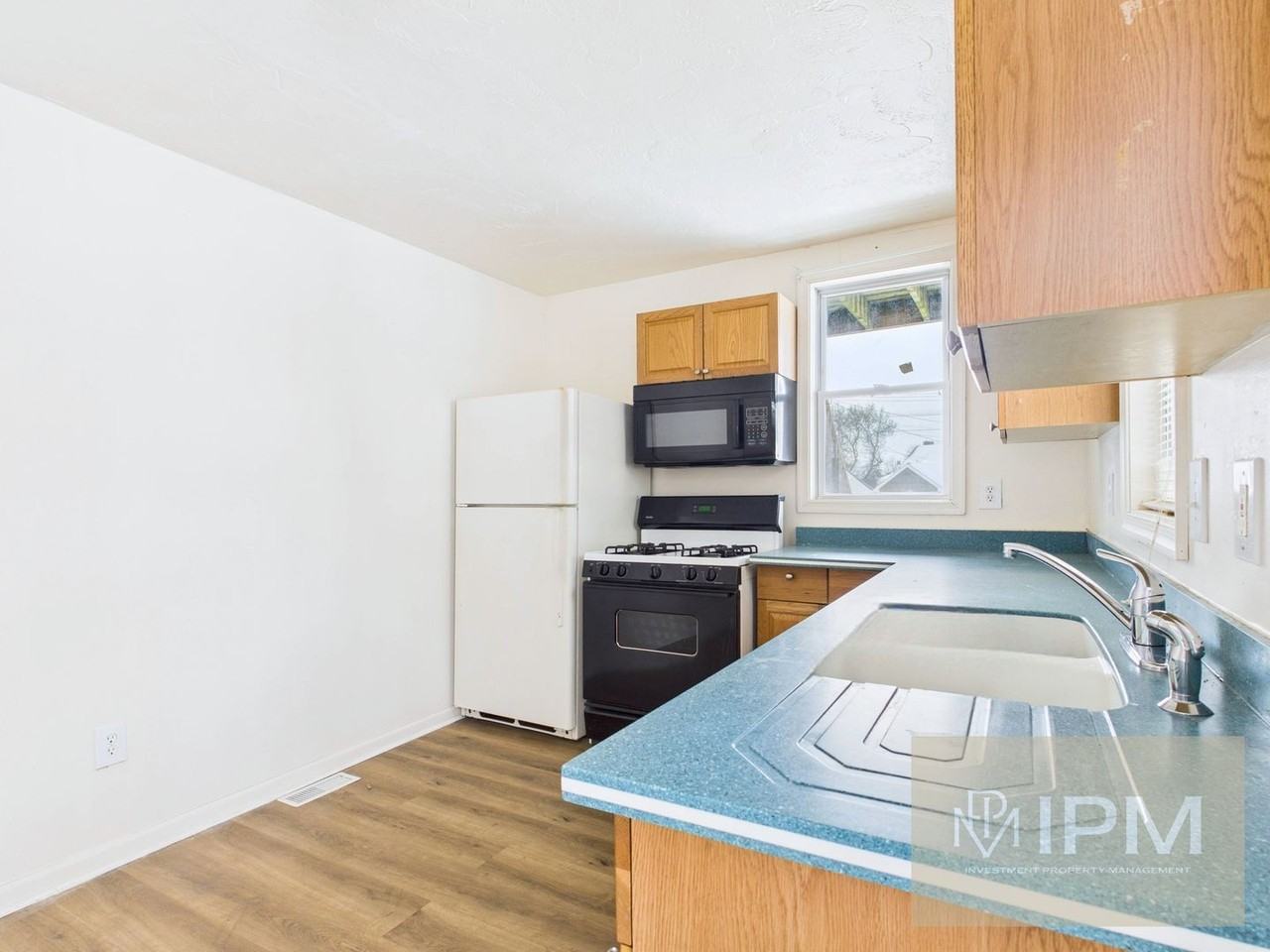 366 High St - Photo 6 of 14