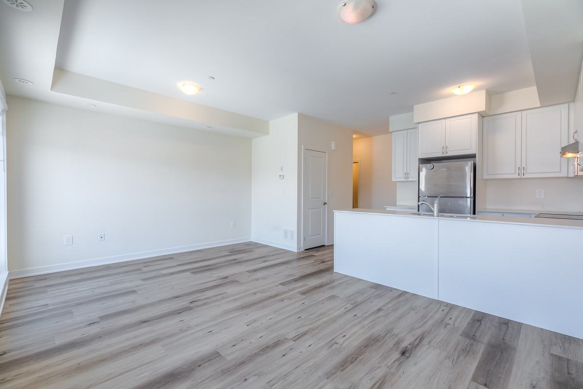 1695 Dersan St #323 - Photo 7 of 29