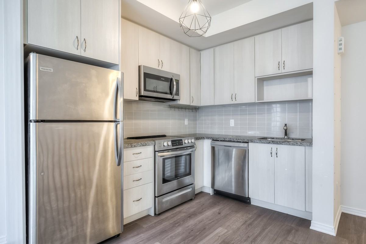 1120 Briar Hill Ave #C305 - Photo 6 of 19