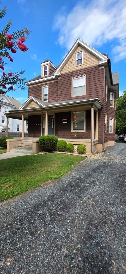 713 Camden Ave #4 - Photo 2 of 20