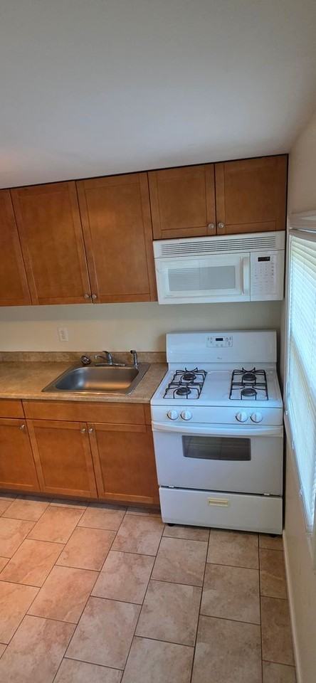 713 Camden Ave #4 - Photo 6 of 20