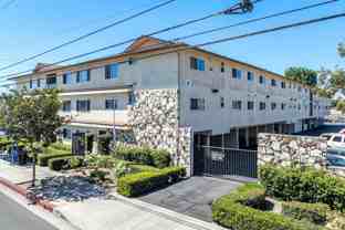 Somerset plaza - Photo 1 of 1