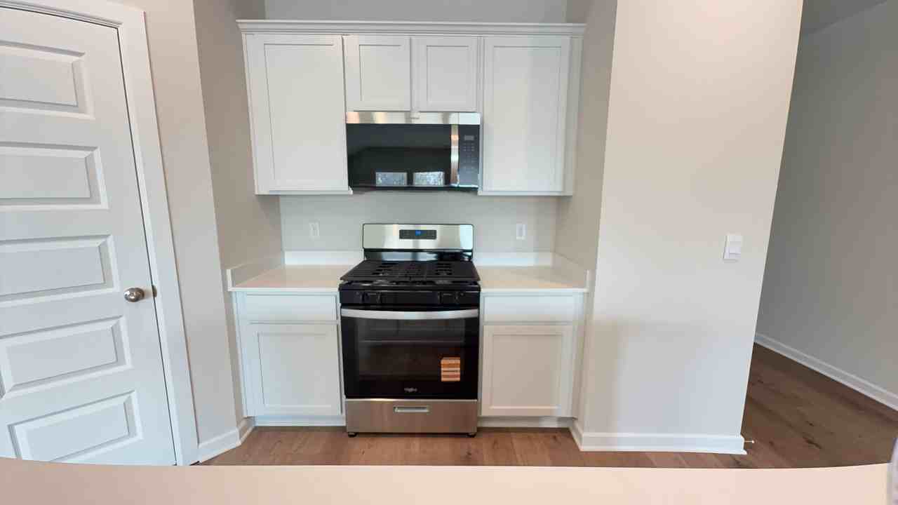 14217 Little Falls Ln - Photo 7 of 24