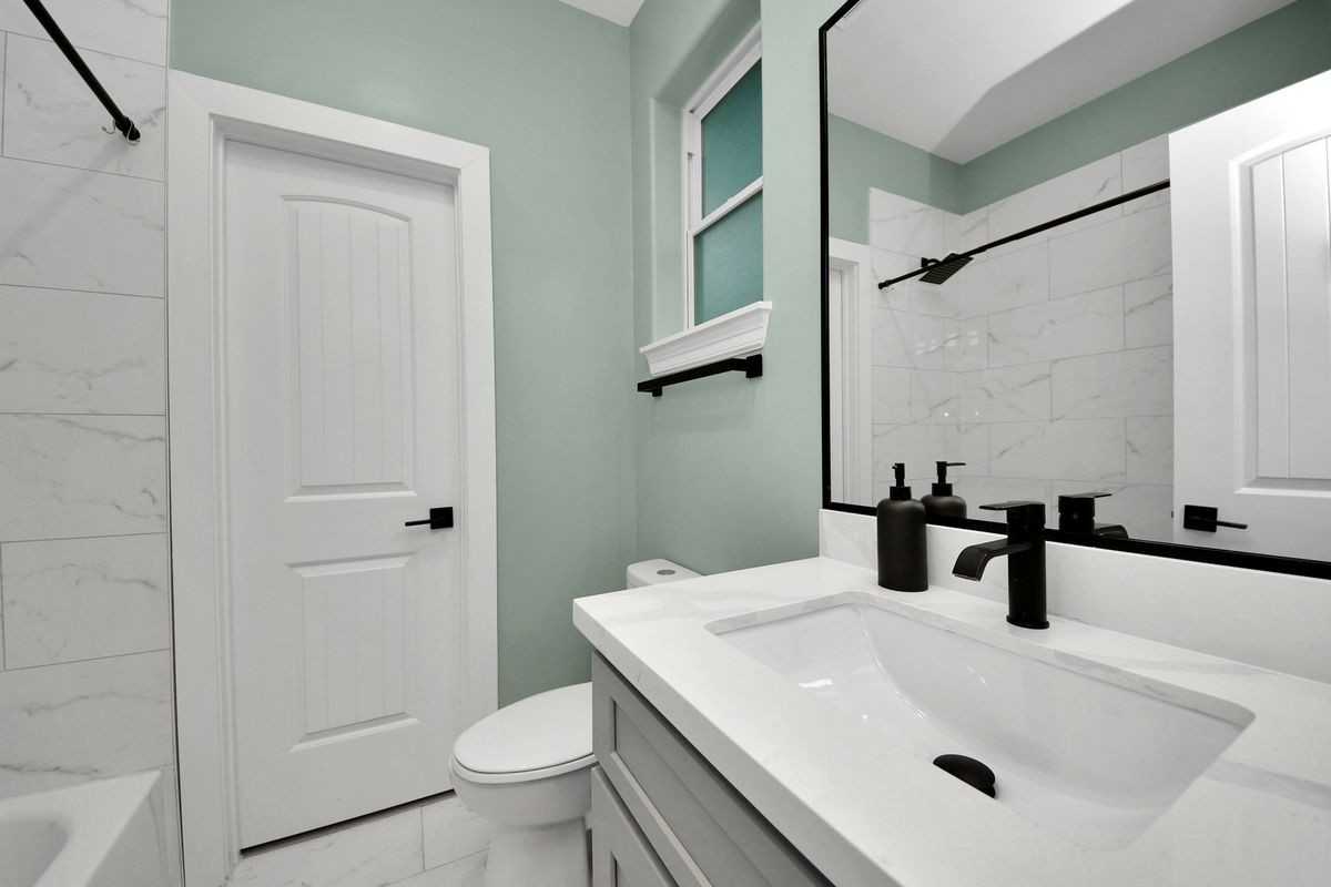 2007 Briley St - Photo 4 of 32