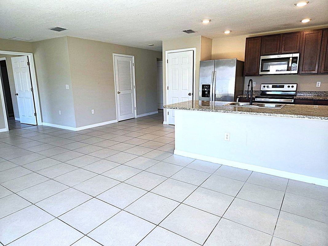 550 Calico Scallop St - Photo 6 of 47