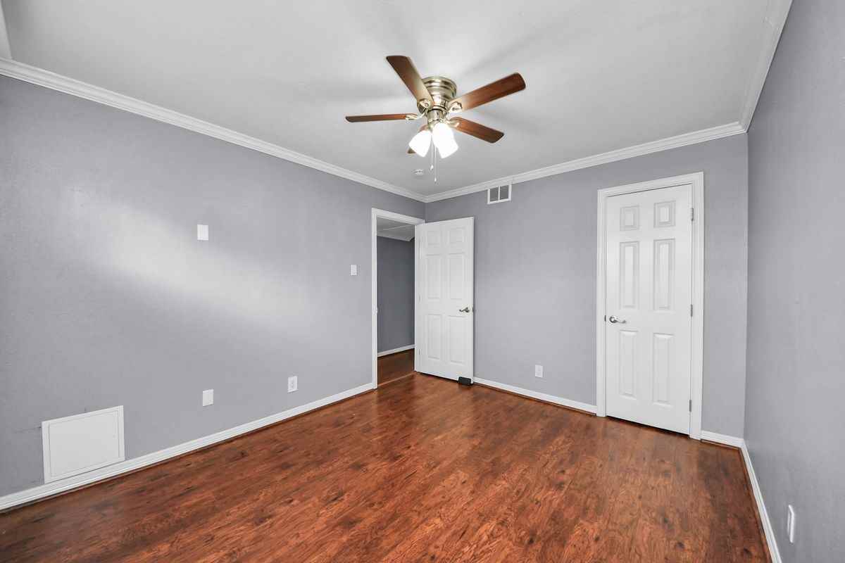 1529 Wirt Rd ##7 - Photo 6 of 30